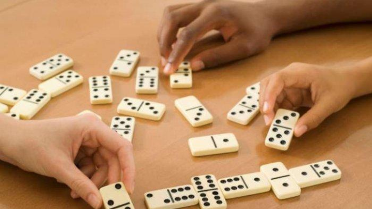 Dewa4d: Safe Financial Transactions Playing Domino Online